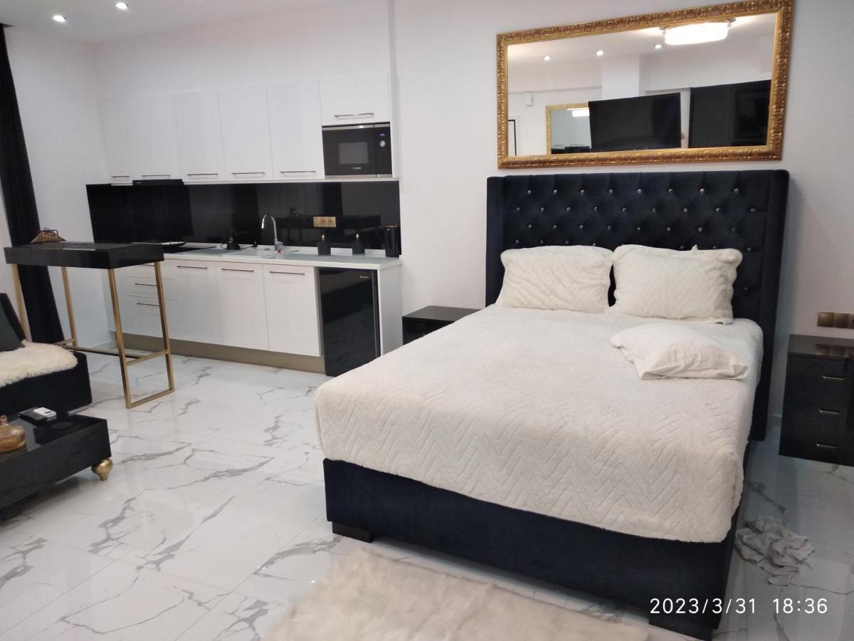 Despina'S Palace Apt Downtown 伊拉克利翁 外观 照片
